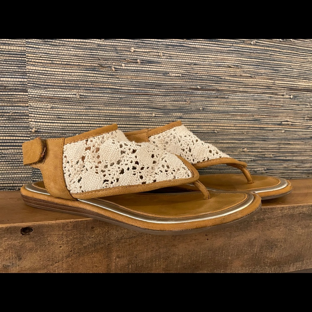 Tan Leather & Macrame Sandals